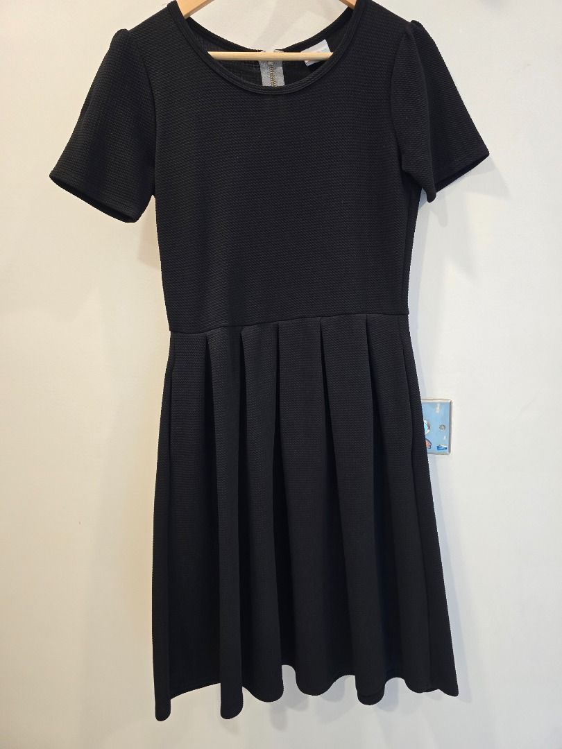 Lularoe black dress 2025