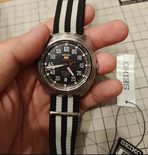 （分類：）位於 。 由 cd1917 提交（商品編號 1325555109，圖片 1）。簡介： 。