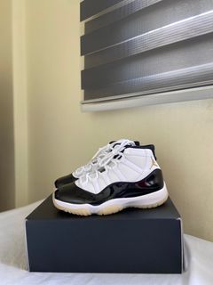 (Category: ) located in . Submitted by solesph (Listing ID 1325488676, Image 1). Description: .