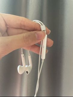 由 lllinyunnn (刊登 ID 1325563165，圖片 1) 提交，位於 的 (類別：)，說明：。