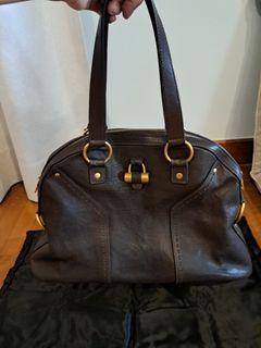 (Category: ) located in . Submitted by authenticwardrobepieces (Listing ID 1325494269, Image 1). Description: .