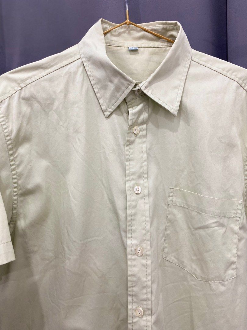 BALENO polo (Category: Formal Shirts) located in Makati City. Submitted by masterofjazz (Listing ID 1325601520, Image 2). Description: W20xL28 P180.
