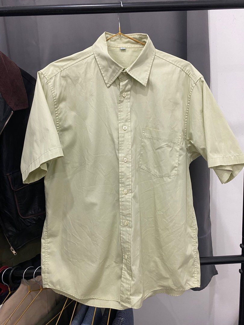 BALENO polo (Category: Formal Shirts) located in Makati City. Submitted by masterofjazz (Listing ID 1325601520, Image 1). Description: W20xL28 P180.