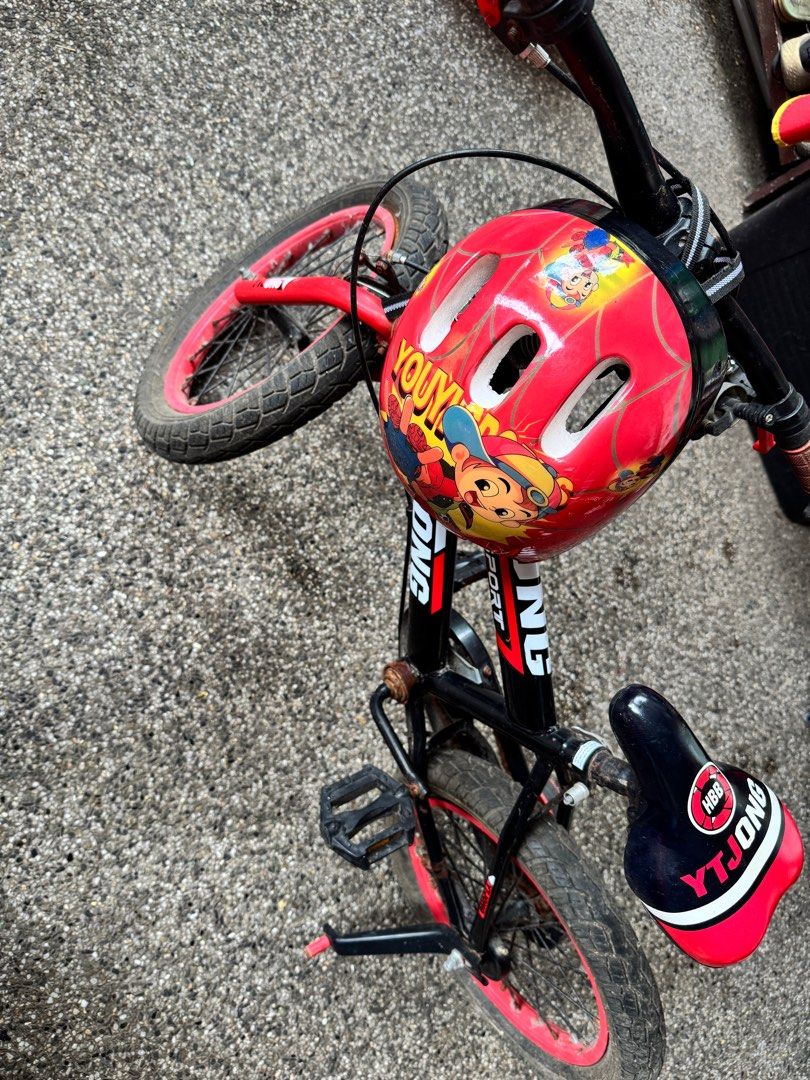 Bike for 2-3 years old (Category: Bicycles) located in Quezon City. Submitted by gapd_authentic (Listing ID 1325512157, Image 1). Description: Bought at 4,500. Helmet Included. Side wheel distangled. See picture for actual reference..