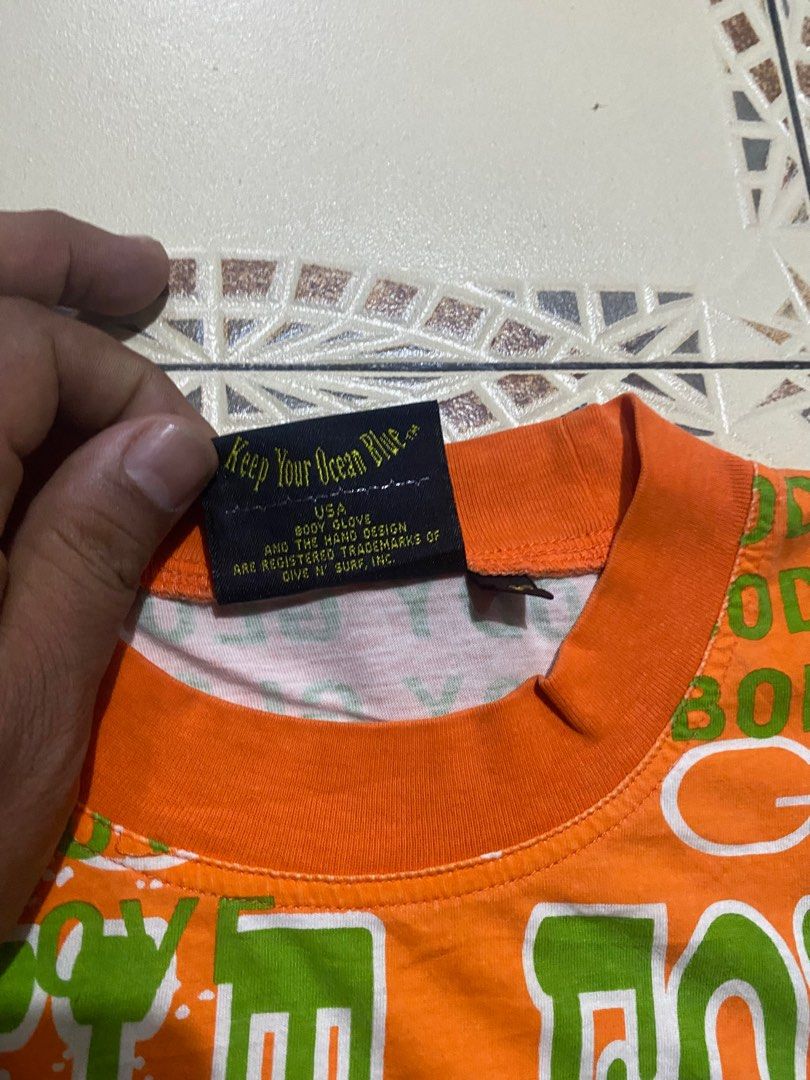 Body Glove tshirt(aspack only) (Category: Tshirts & Polo Shirts ) located in Cebu City. Submitted by hustler_69 (Listing ID 1325547970, Image 3). Description: Body Glove shirt(aspack) Size small 22 width 28 length Excellent condition Size medium 22.5 width 28.5 length Excellent condition Details are all posted.
