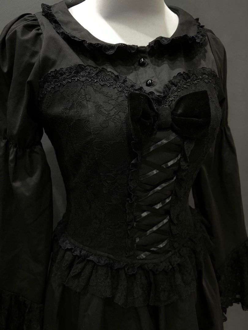 Bodyline Gothic Lace Up Corset Frill Dress, Women's Fashion, Dresses