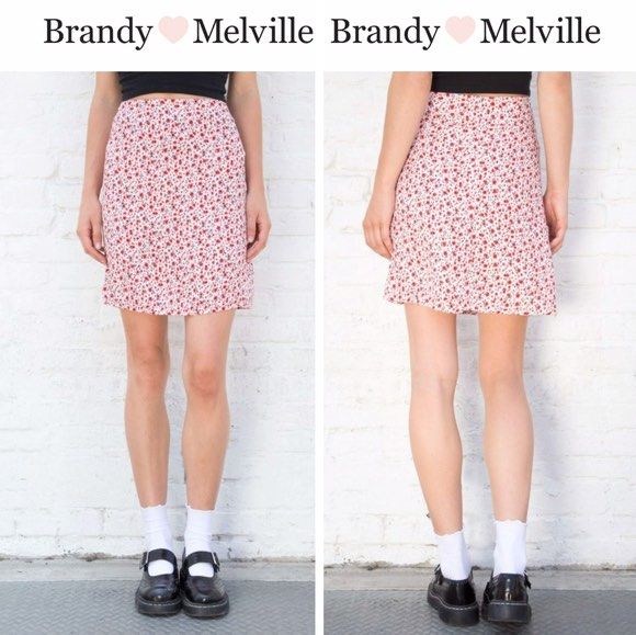 brandy melville skirt Women s Fashion Bottoms Skirts on Carousell
