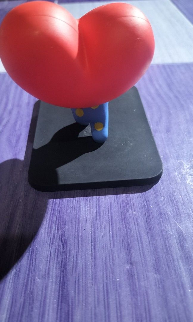 BT21 Cellphone Holder (Category: Mounts & Holders) located in Quezon City. Submitted by rich2545 (Listing ID 1325462303, Image 2). Description: .