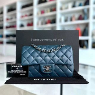 Dark blue chanel bag on sale