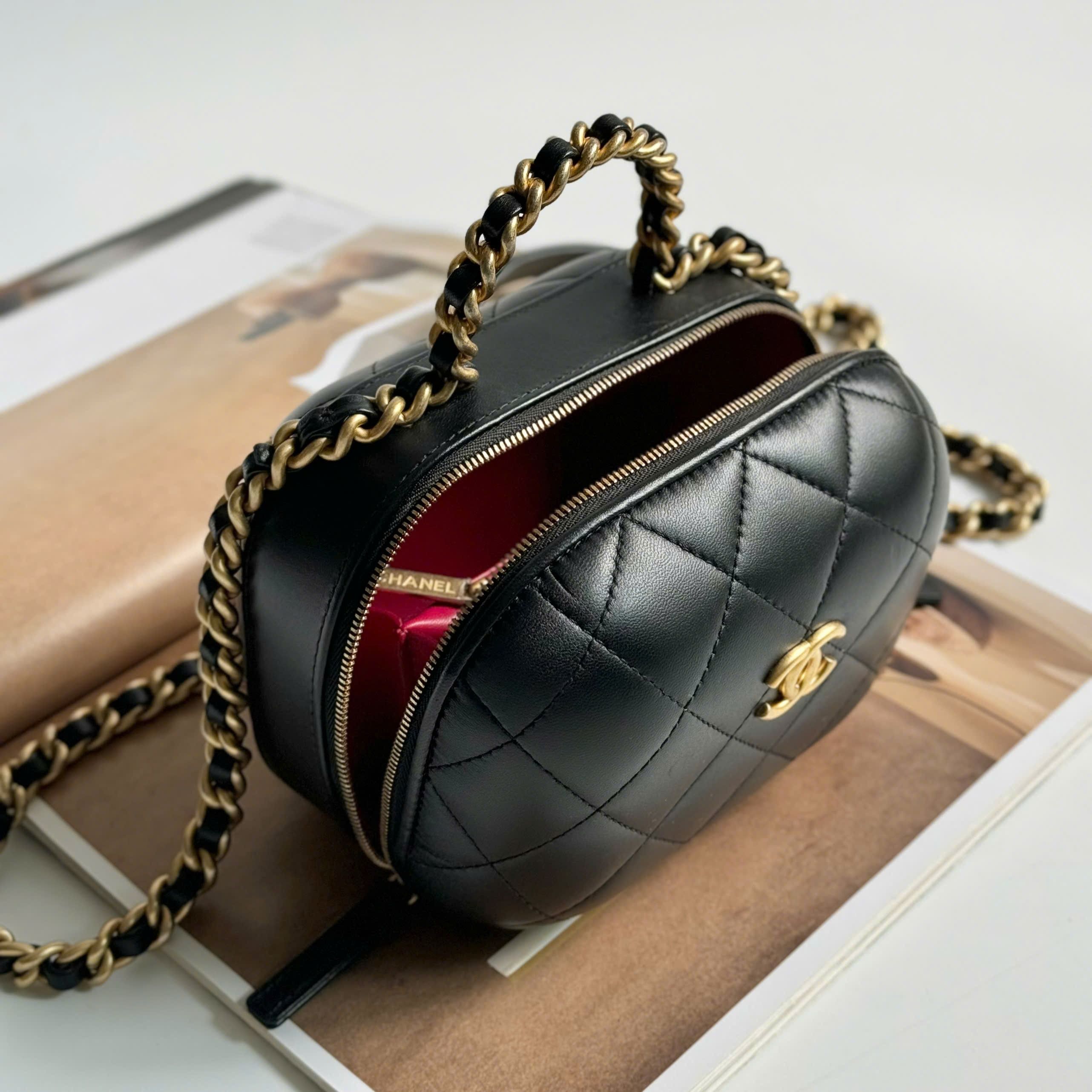 Chanel Vanity Clutch on Chain Handle Black Lambskin AGHW 24091401 Luxury Bags Wallets on Carousell