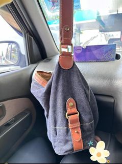 (Category: ) located in . Submitted by zurradad (Listing ID 1325533958, Image 1). Description: .