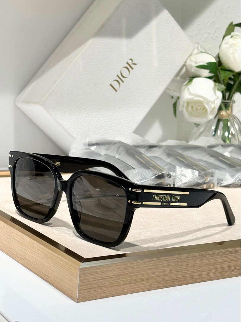 Dior flower sunglasses 2025