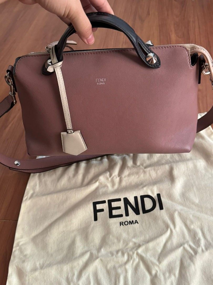 Fast Sale Excellent Fendi BTW Small 4Tone Shw size 28 x 12 x 15 cm Comes with strap clochette and dustbag Nett Exclude ongkir 2
