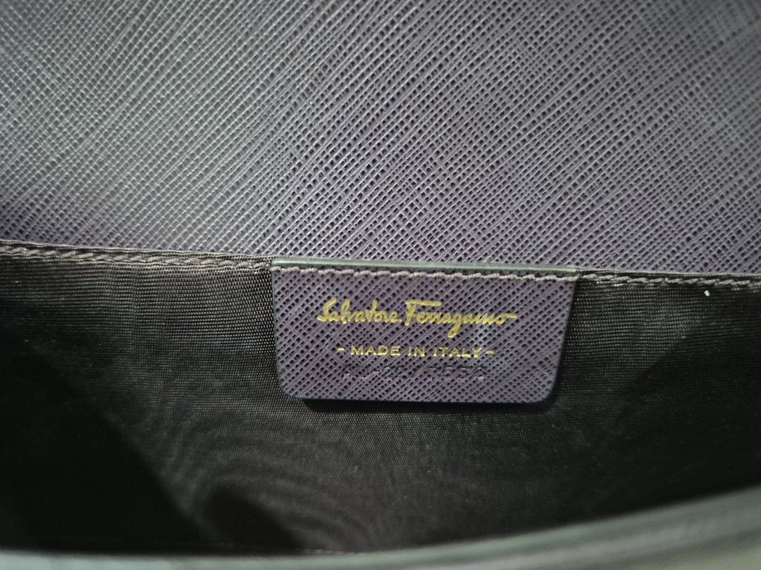 Ferragamo Sling Bag (Category: Luxury Bags & Wallets) located in Makati City. Submitted by qwn009 (Listing ID 1325473588, Image 3). Description: complete with cards, dustbag and box.