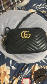 (Category: ) located in . Submitted by ladyluxebag (Listing ID 1325613312, Image 1). Description: .