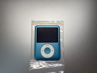 （分類：）位於 。 由 leuron 提交（商品編號 1325602100，圖片 1）。簡介： 。