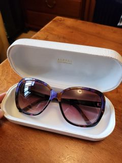 （分類：）位於 。 由 casa_roja 提交（商品編號 1325543273，圖片 1）。簡介： 。