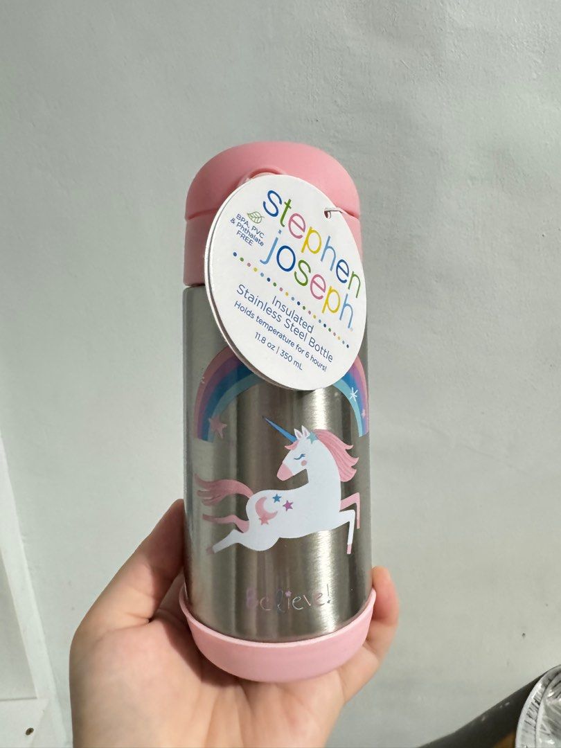 Kids insulated bottle Stephen Joseph (Category: Weaning & Toddler Feeding) located in Valenzuela. Submitted by brokedoctor1996 (Listing ID 1325543911, Image 1). Description: Brandnew Authentic May crack yung sa base pero di affected yung bottle. Maganda pa din at okay, magagamit.