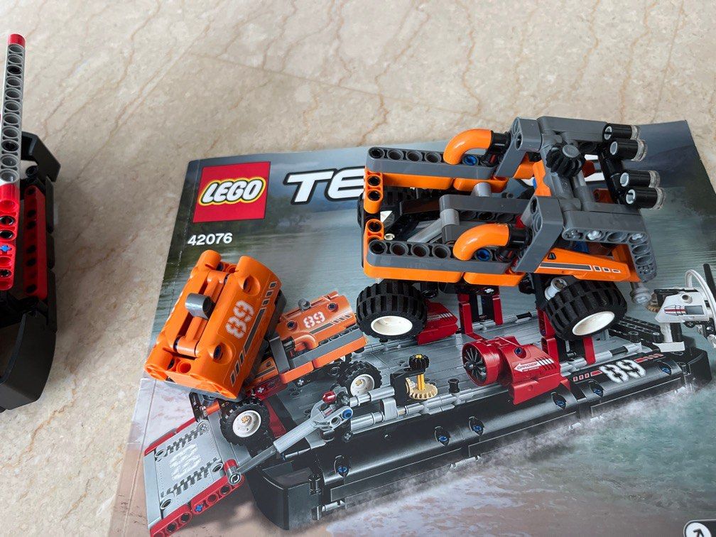 Lego hovercraft 42076 best sale