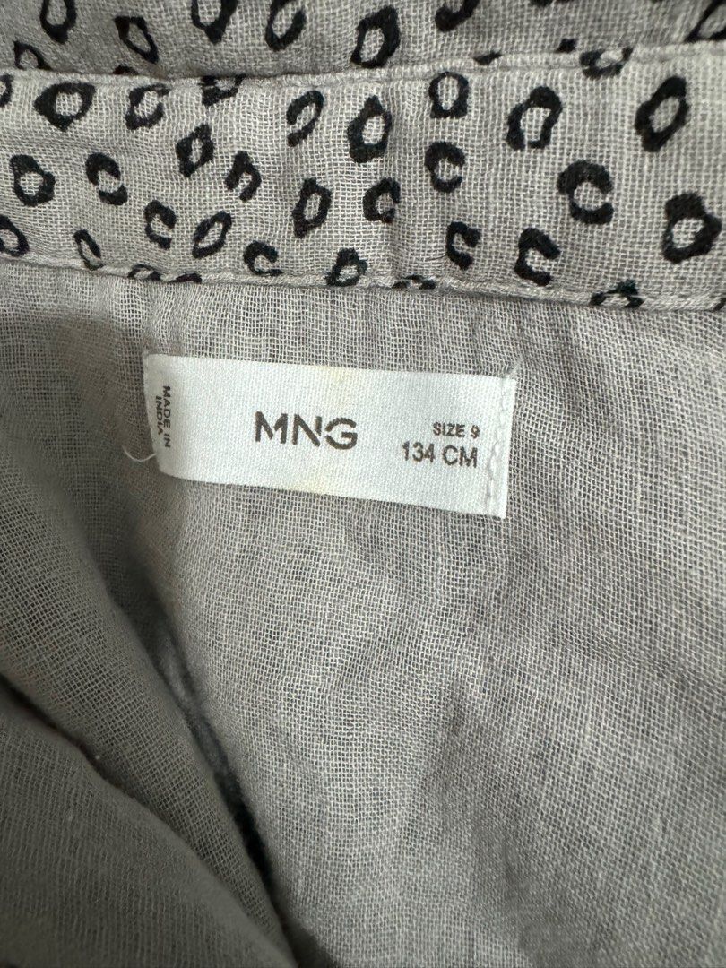 Mango Girls Dress (Category: Babies & Kids Fashion) located in Taytay. Submitted by chie2022 (Listing ID 1325546764, Image 2). Description: Original Longsleeves dress Good as new Size: 134cm / 7-8 yo.