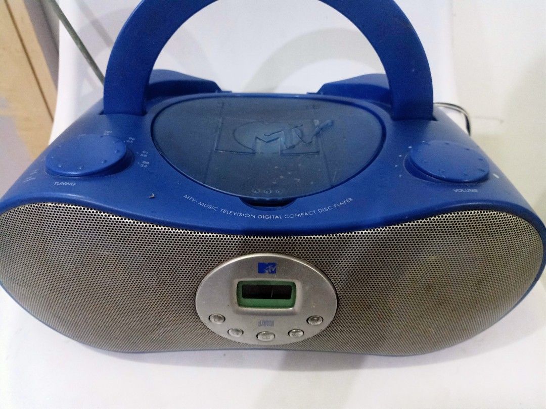 Mtv boombox vintage 2002 (Category: Portable Music Players) located in Las Pinas. Submitted by the_recycle_shop (Listing ID 1325574376, Image 1). Description: vintage working condition 110v us needs transformer cd not working needs restoration.