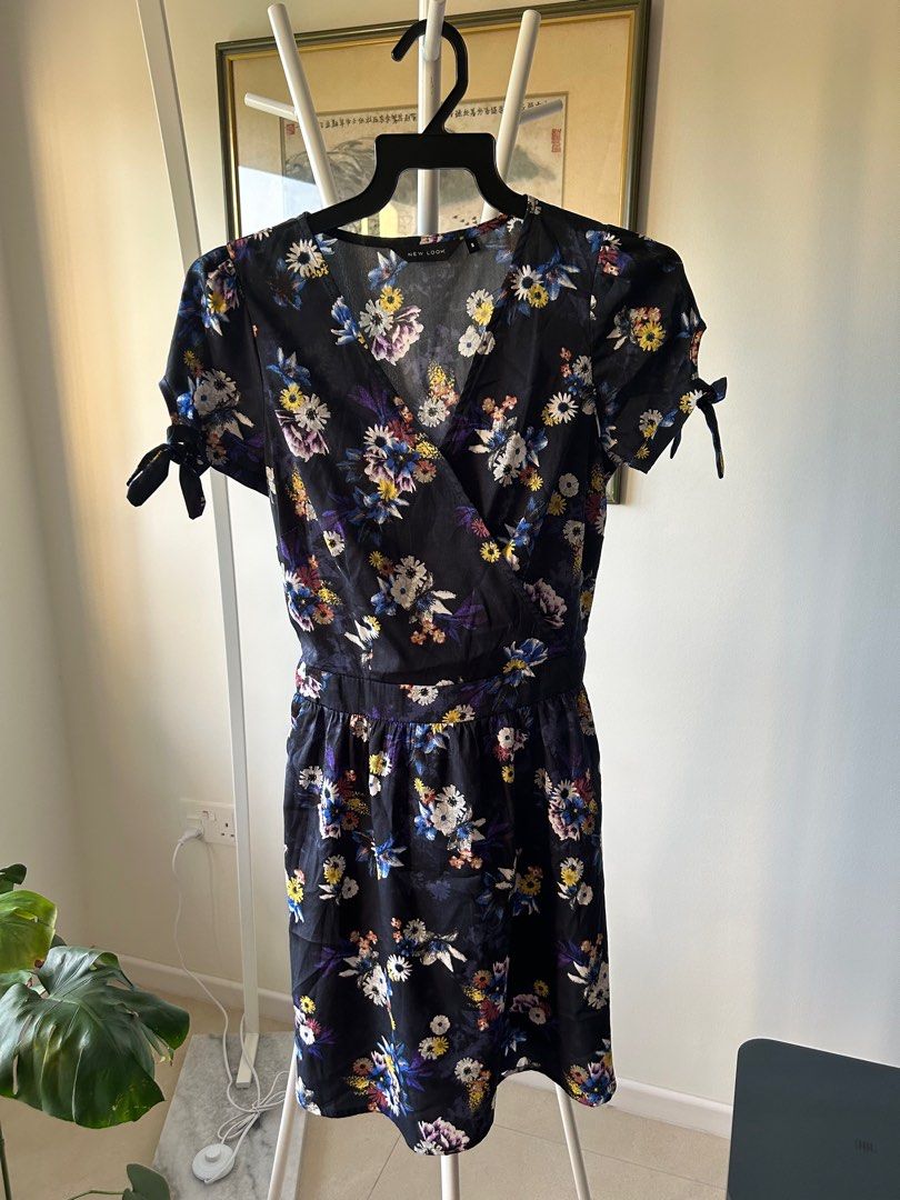 New look black dress with flowers shop