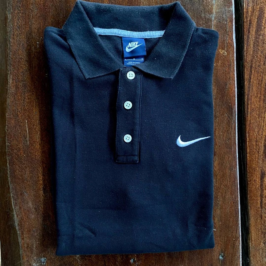 Nike Polo Shirt (Black) Large (Category: Tshirts & Polo Shirts ) located in Cabanatuan. Submitted by damoroll (Listing ID 1325542922, Image 2). Description: authentic nike 8-8.5/10 color rate no major issues, ready to wear large (20 x 27) fits unisex last price posted, buy multiple items for a discount payment: gcash, bdo, gotyme location: nueva ecija shipping: j&t express.