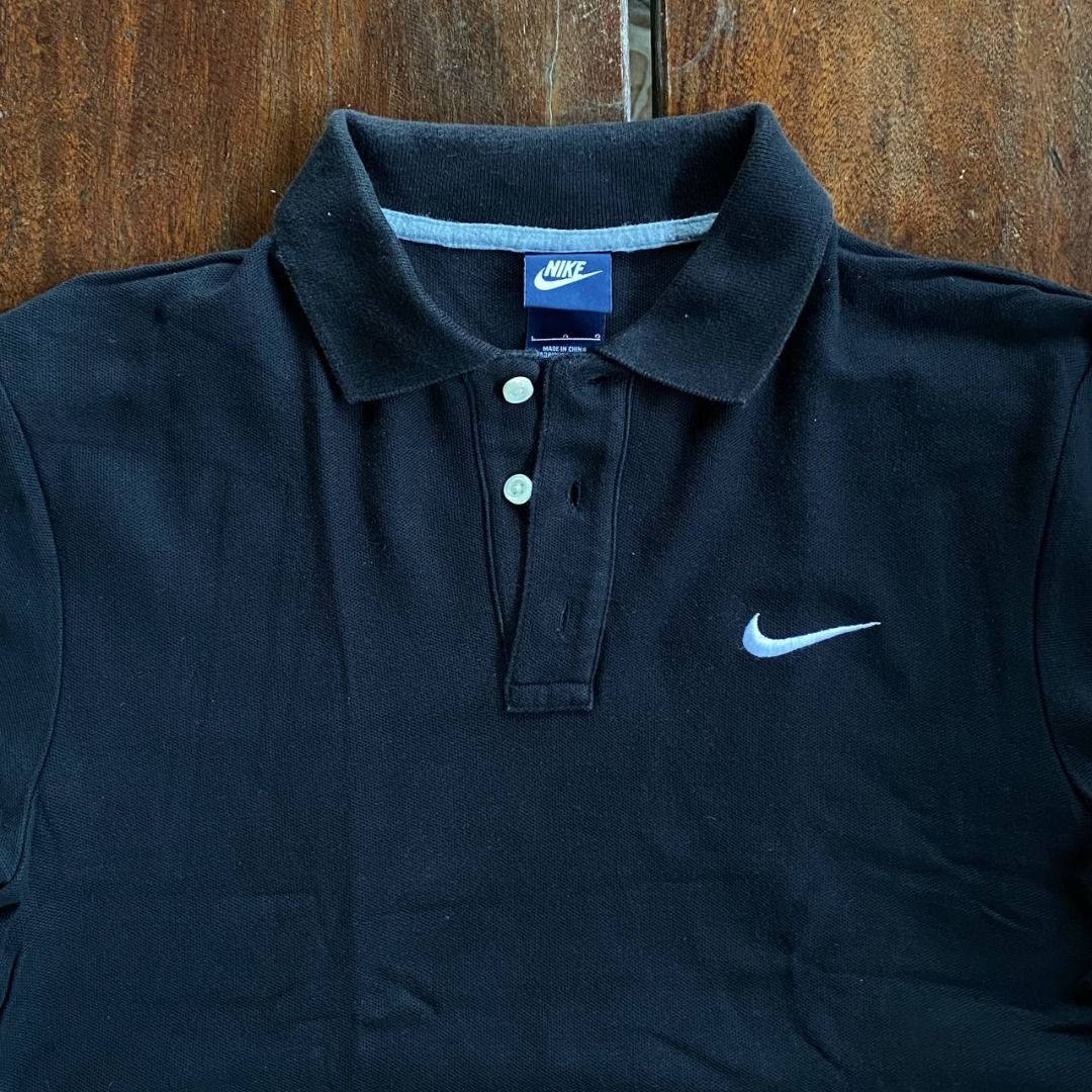 Nike Polo Shirt (Black) Large (Category: Tshirts & Polo Shirts ) located in Cabanatuan. Submitted by damoroll (Listing ID 1325542922, Image 1). Description: authentic nike 8-8.5/10 color rate no major issues, ready to wear large (20 x 27) fits unisex last price posted, buy multiple items for a discount payment: gcash, bdo, gotyme location: nueva ecija shipping: j&t express.
