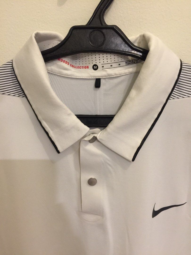 tiger woods white golf shirt