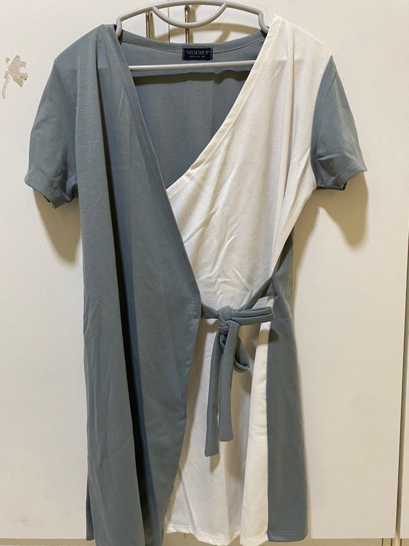 office dresses (Category: Dresses) located in Singapore. Submitted by ayexmelx (Listing ID 1325511683, Image 3). Description: all like new, worn once or twice, suitable for office wear, either M or L sizes, $4 each for all.