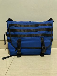 (Kategori: ) berada di . Dikirim oleh digonovriandiosaputra (ID iklan 1325600693, Gambar 1). Deskripsi: .