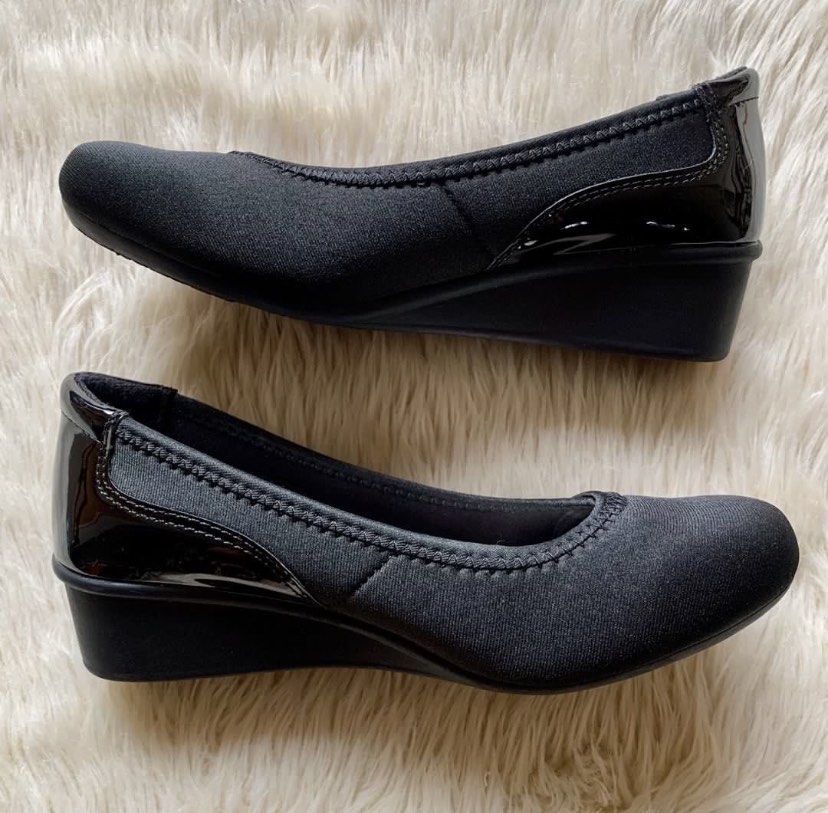 Payless Comfort Plus Black Wedge Dusk 6 Women s Fashion Footwear Wedges on Carousell
