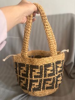 (Category: ) located in . Submitted by bagbae_co (Listing ID 1325461167, Image 1). Description: .