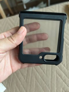 Samsung Flip 6 Official Casing Set with FlipSuit Card (RM125), Mobile ...