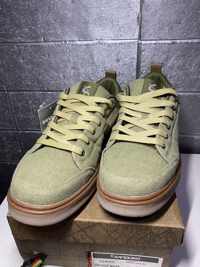 Sandugo Uptown Canvas Sneakers