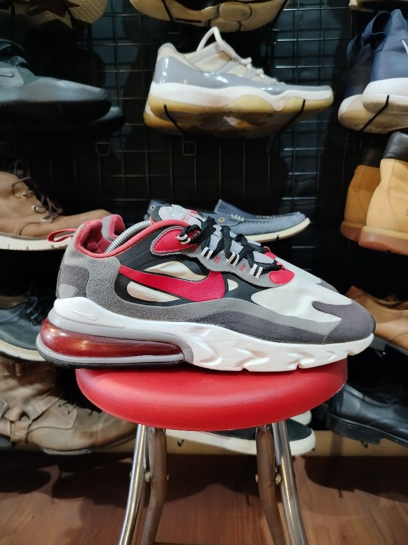 SEPATU AM 270 REACT UNIVERSITY RED Fesyen Pria Sepatu Sneakers di Carousell
