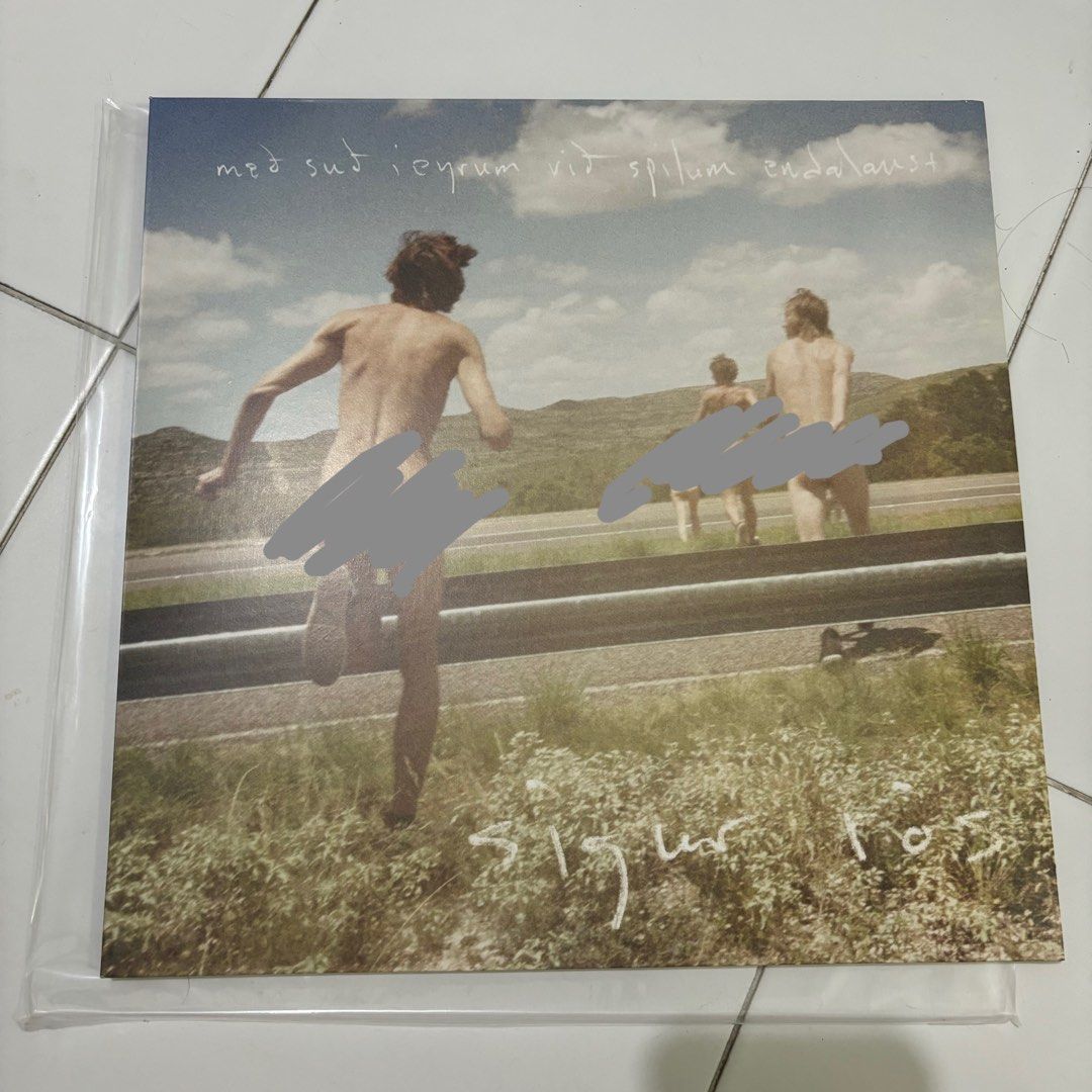 Sigur Ros - Með suð í eyrum við spilum endalaust, Hobbies