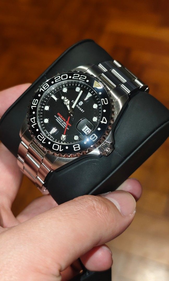 Steinhart Ocean automatic gmt 39mm Luxury Watches on Carousell