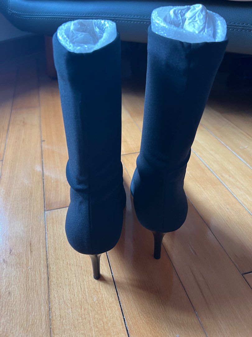Axiom stuart weitzman sale