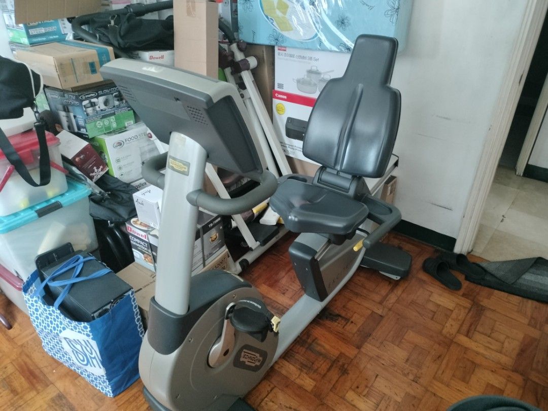 Techno Gym Recumbent Bike (Category: Cardio & Fitness Machines) located in Manila. Submitted by michaelivancha (Listing ID 1325569912, Image 2). Description: "Techno Gym Recumbent bike" self powered Well maintained all working personal use nothing to fix P68,000 negotiable #0915-8279338 or pm me fyi: busy and need space ....