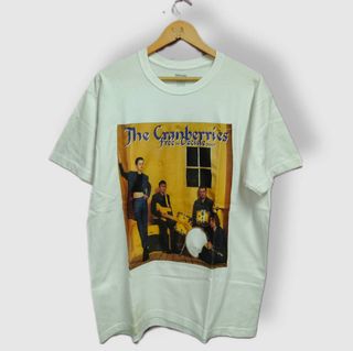 (Category: ) located in . Submitted by 21arts_thrift (Listing ID 1325448359, Image 1). Description: .