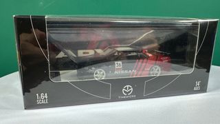 1:64 Time Model Nissan Skyline R35 Christmas Version, Hobbies & Toys ...