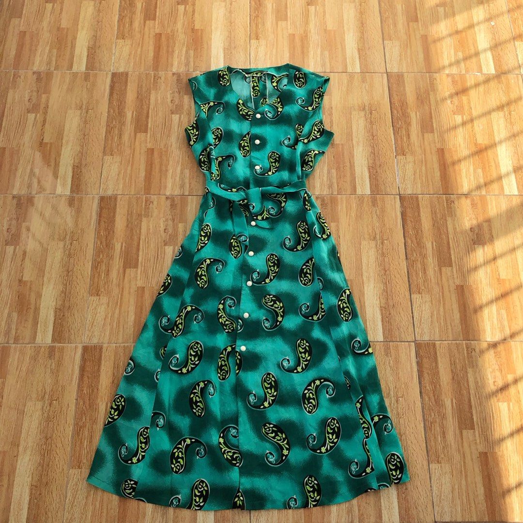 Vintage button dress best sale