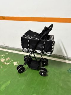 由 fifi.c777 (刊登 ID 1325527102，圖片 1) 提交，位於 的 (類別：)，說明：。