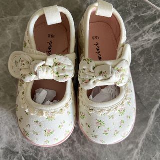（分類：）位於 。 由 little_dumbo 提交（商品編號 1325646387，圖片 1）。簡介： 。