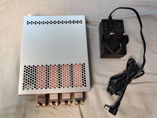 （分類：）位於 。 由 swiftstorm_582dc2 提交（商品編號 1324379541，圖片 1）。簡介： 。