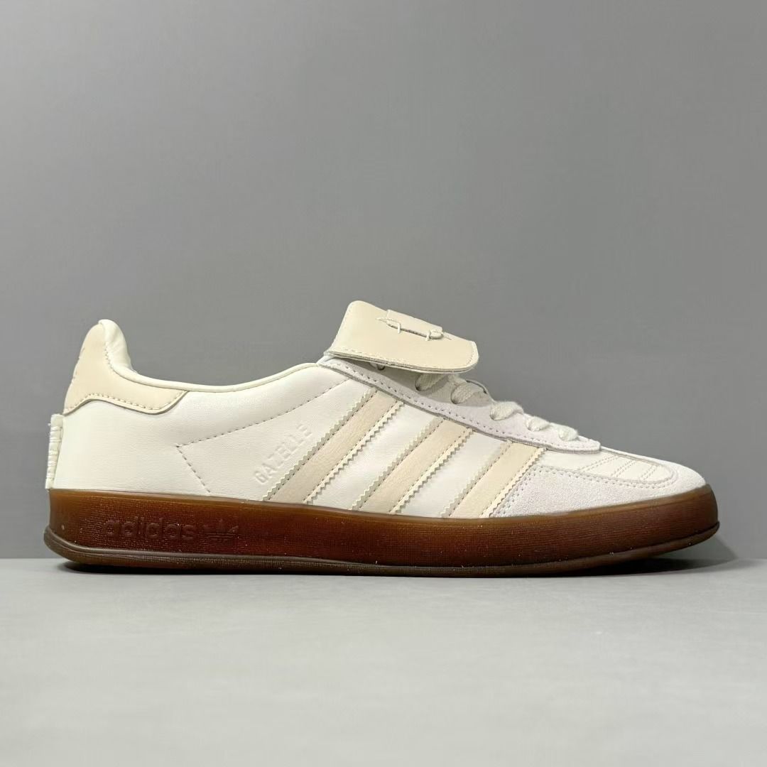 adidas gazelle silver green womens adidas Gazelle Indoor Foot Industry Sand Strata