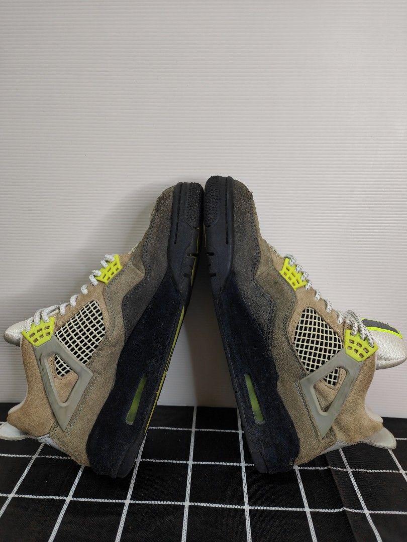 jordan 4 neon size 9