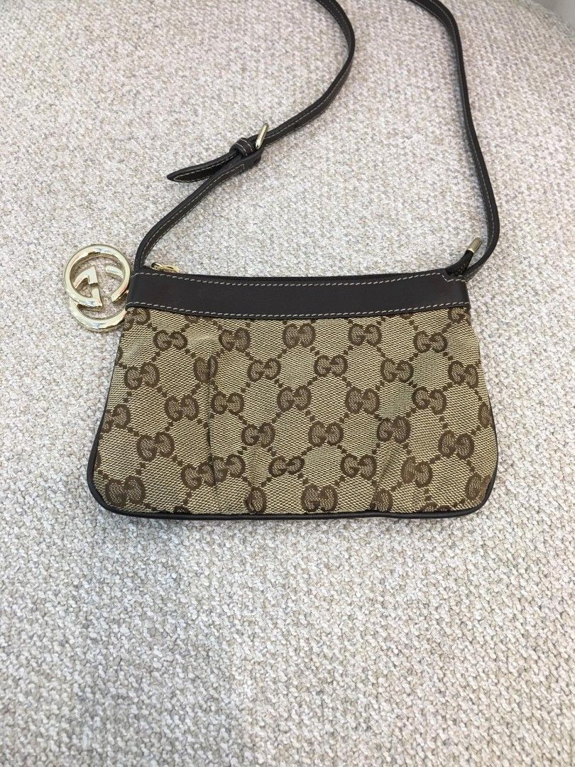 Authentic GUCCI Mini Sling (Category: Luxury Bags & Wallets) located in Santa Rosa. Submitted by brandieshoppe (Listing ID 1325730517, Image 2). Description: ✅ Authentic / Original Preloved ✅ From Japan Auction ✅ Moneyback Guaranteed If Proven Fake ✅ In Excellent Condition ✅ Message Us For More Details *Open Also for Layaway Terms.