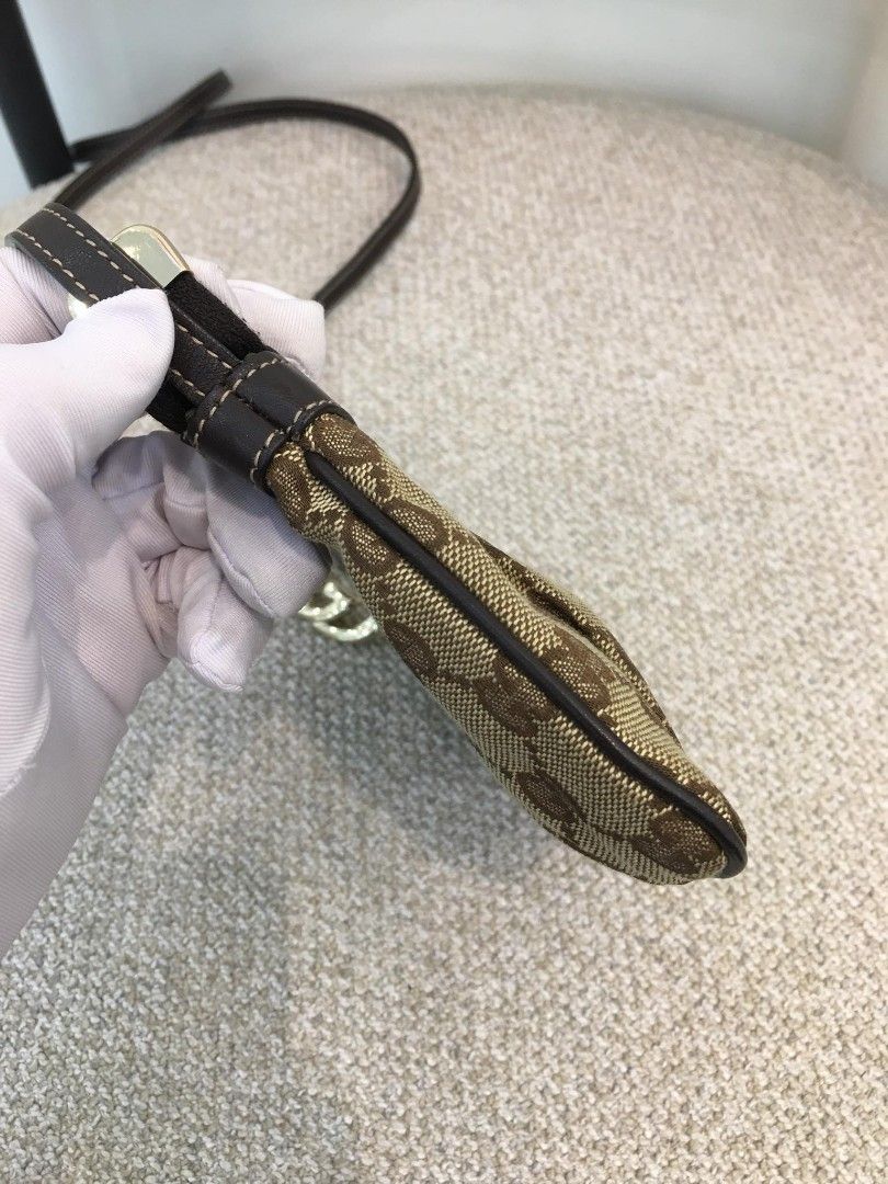 Authentic GUCCI Mini Sling (Category: Luxury Bags & Wallets) located in Santa Rosa. Submitted by brandieshoppe (Listing ID 1325730517, Image 3). Description: ✅ Authentic / Original Preloved ✅ From Japan Auction ✅ Moneyback Guaranteed If Proven Fake ✅ In Excellent Condition ✅ Message Us For More Details *Open Also for Layaway Terms.